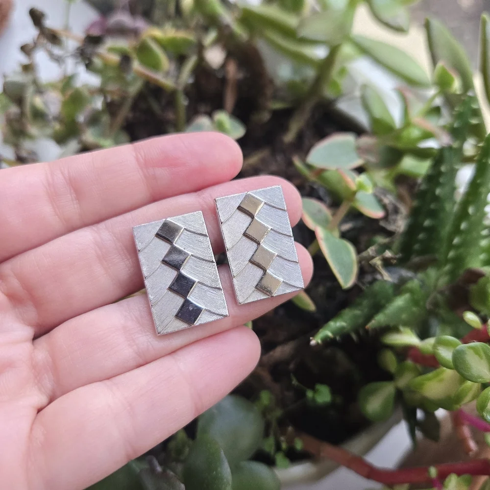 Vintage Swank Silver Geometric Cuff Links